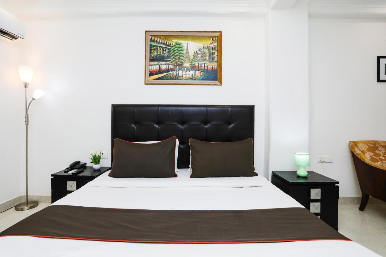 فندق Collection O Residency Near Dwarka Sector 21 Metro Station Kapas Hera المظهر الخارجي الصورة