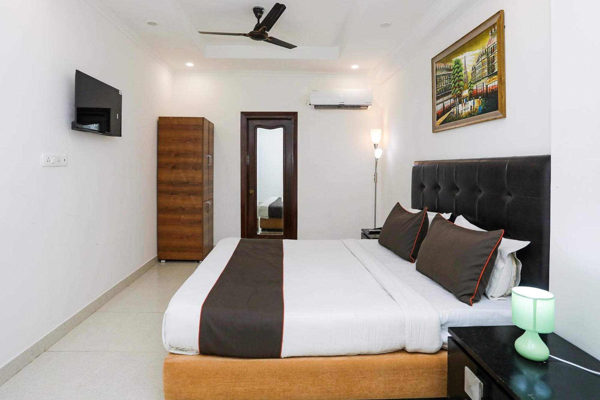 فندق Collection O Residency Near Dwarka Sector 21 Metro Station Kapas Hera المظهر الخارجي الصورة