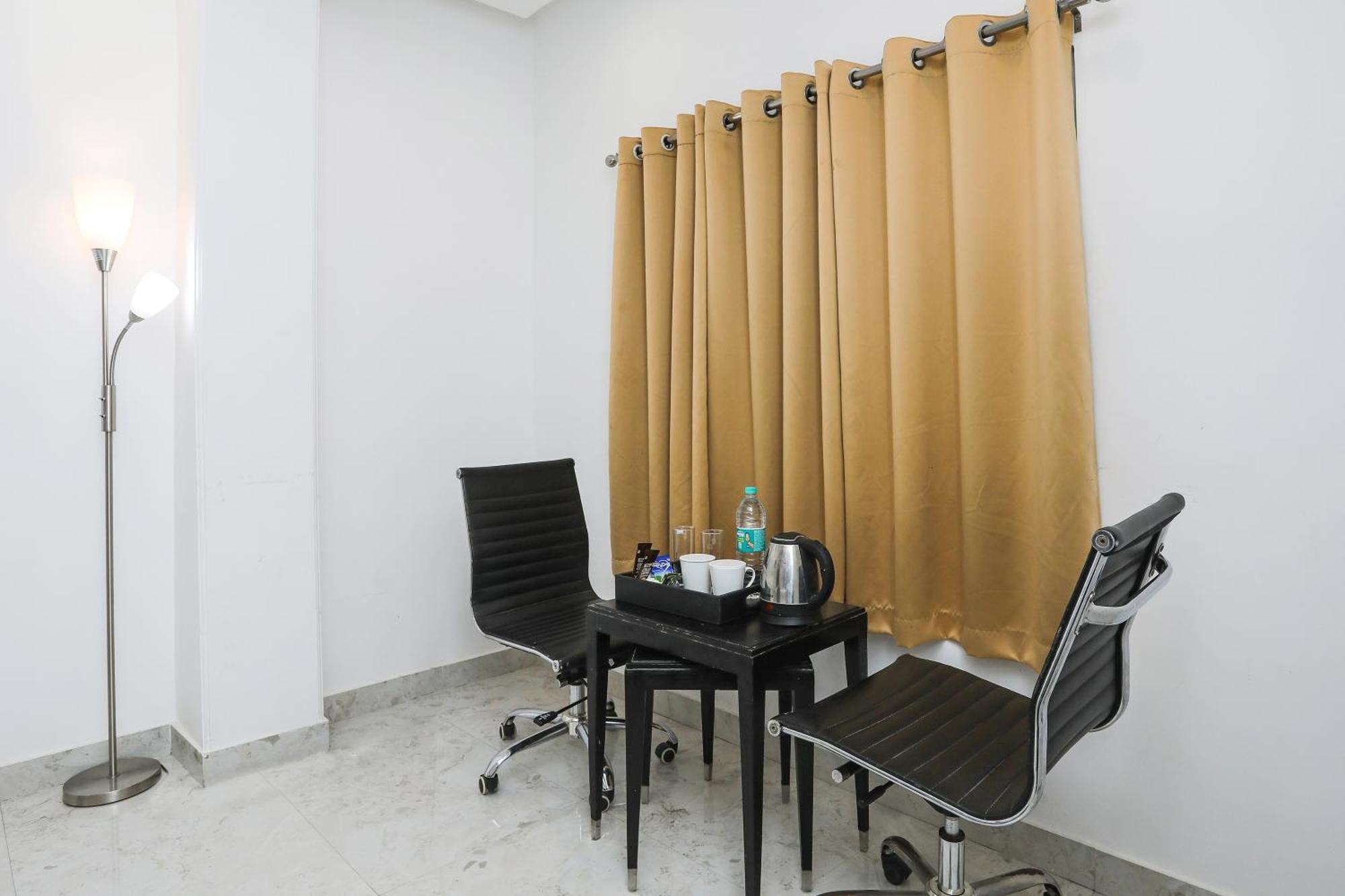 فندق Collection O Residency Near Dwarka Sector 21 Metro Station Kapas Hera المظهر الخارجي الصورة