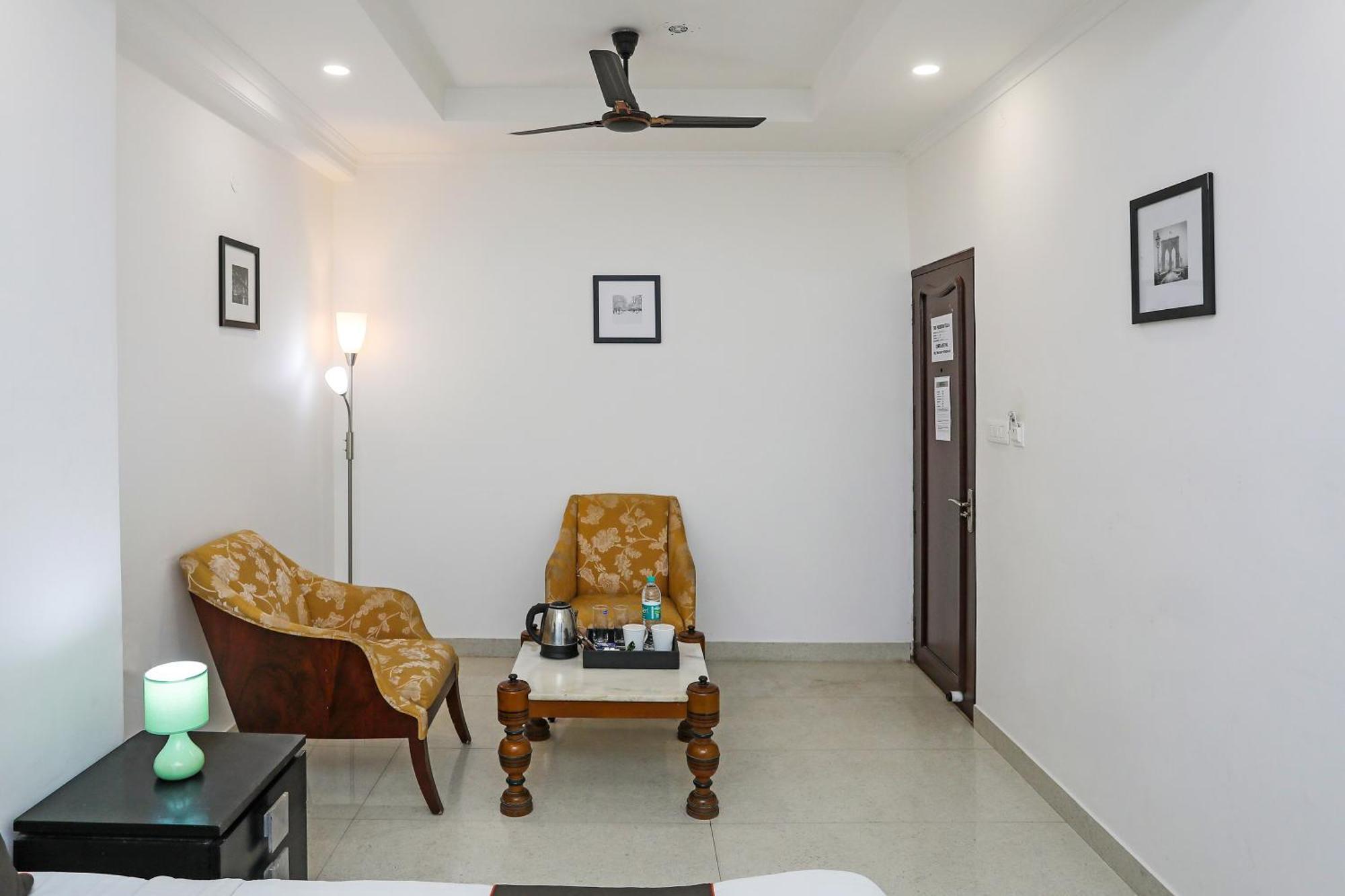 فندق Collection O Residency Near Dwarka Sector 21 Metro Station Kapas Hera المظهر الخارجي الصورة